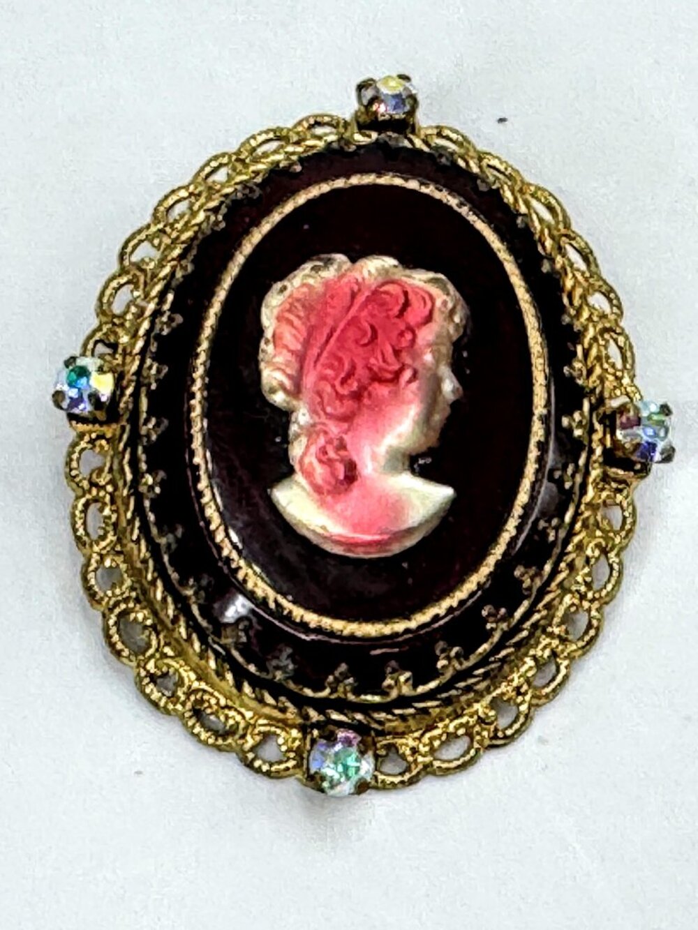 MidCentury German Mother-of-Pearl Cameo Gold-Tone Brooch 30.9g 2.25"x1.75" GS855